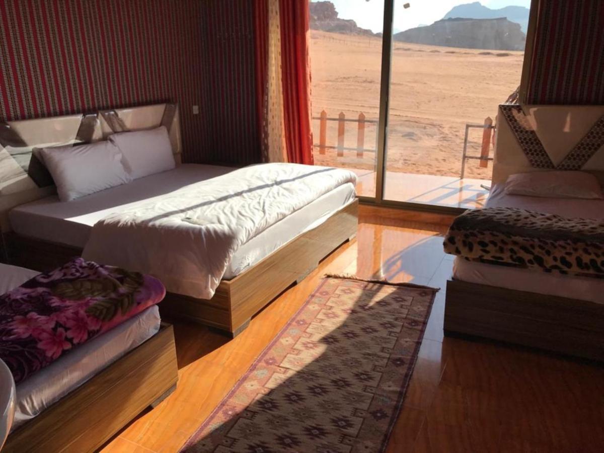 Flower Life Camp Wadi Rum Exteriör bild