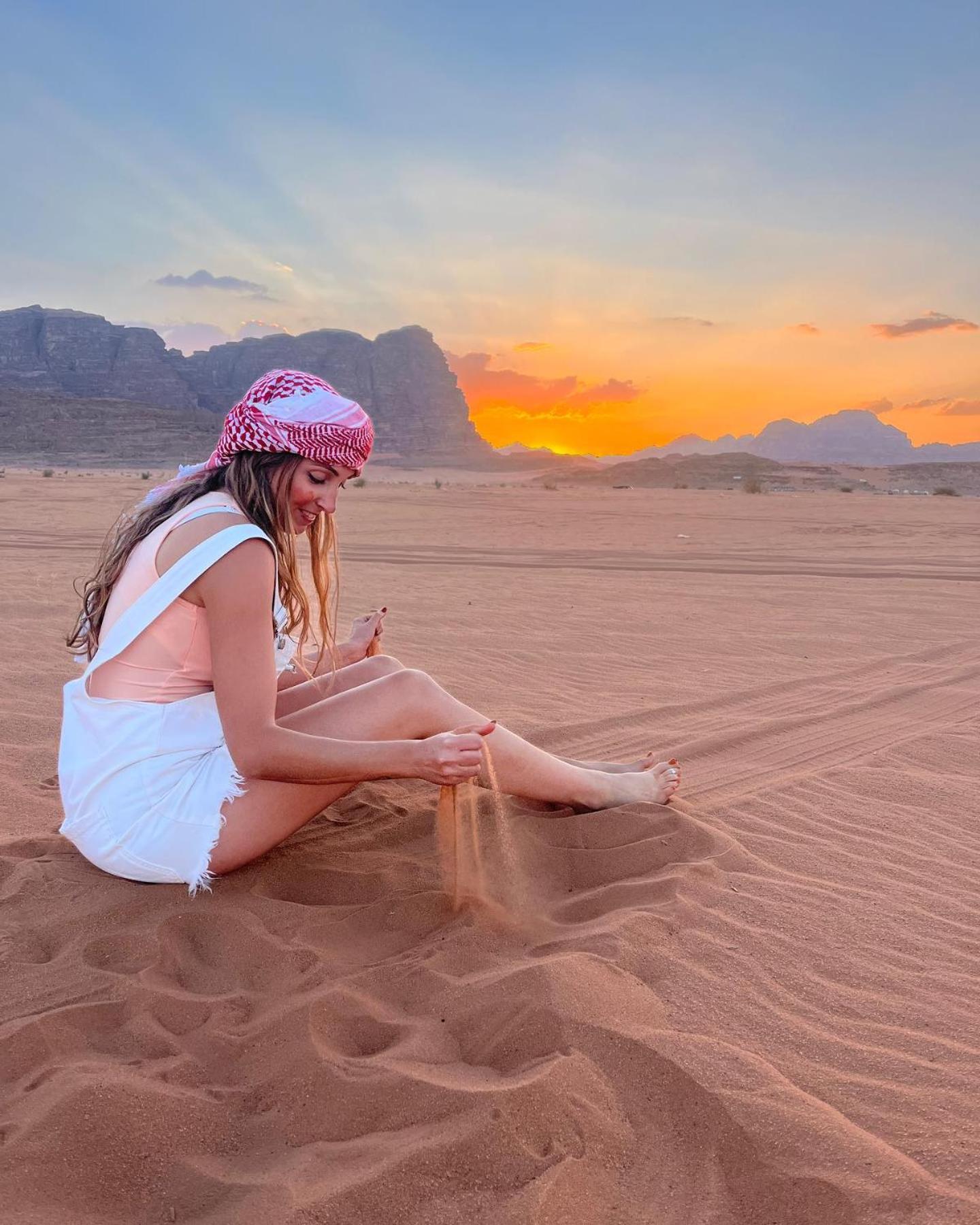 Flower Life Camp Wadi Rum Exteriör bild