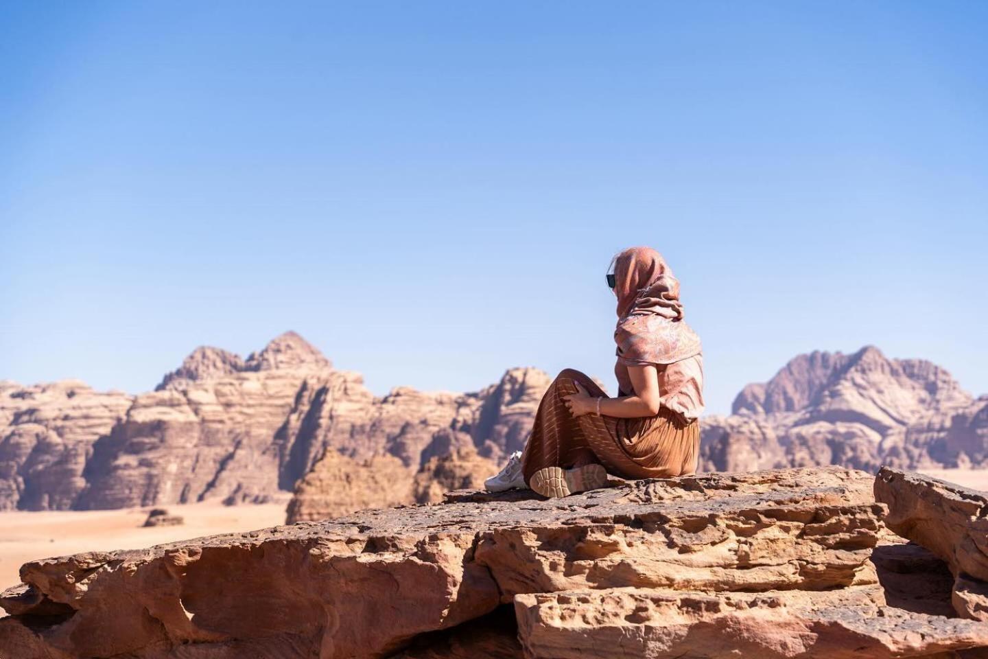 Flower Life Camp Wadi Rum Exteriör bild